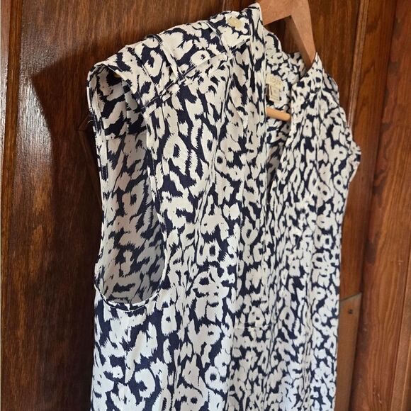 J CREW V Neck Navy and Ivory Shift Sleeveless Dress Polyester Sz XSMALL - Picture 14 of 14